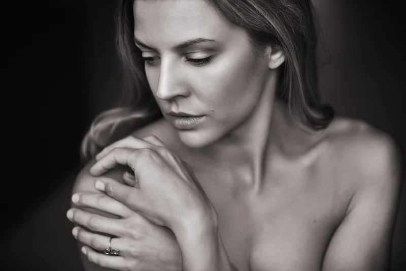 Как избавиться от пигментных пятен?